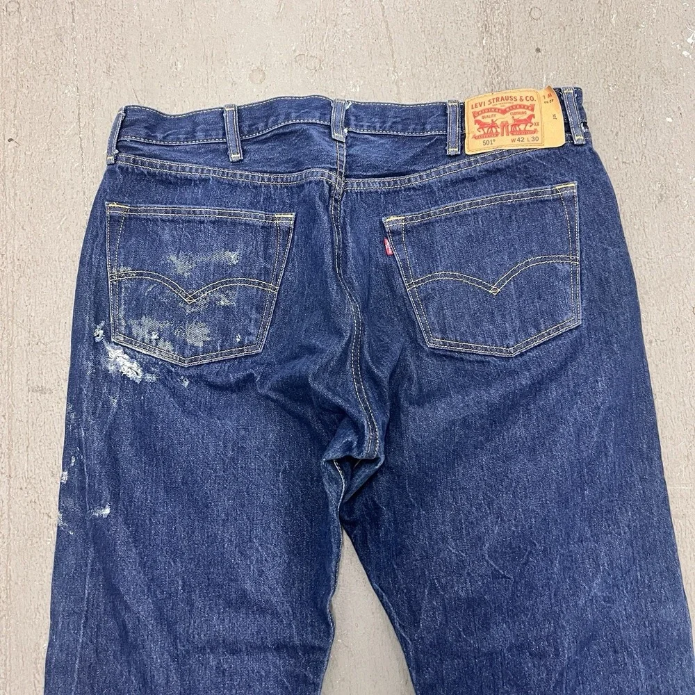 Levi's 501 Men's Jeans Medium Wash Blue Denim Levi Strauss‎ & Co Size 42x30